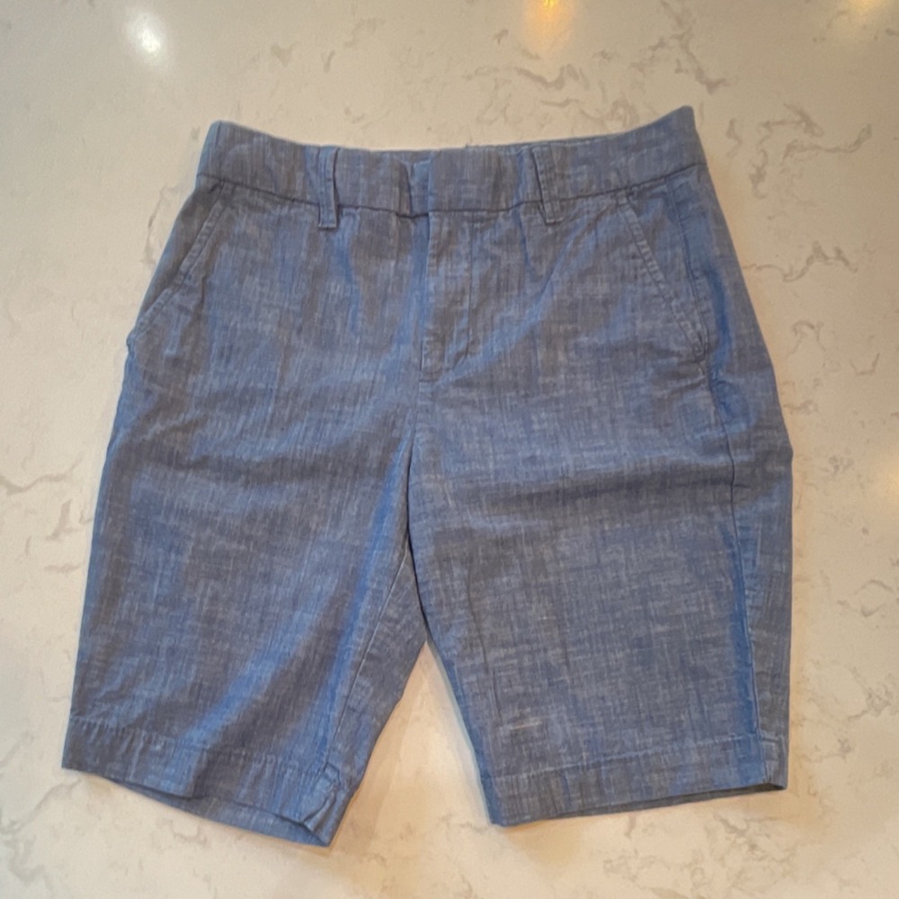 Gap Blue Solid Bermuda Shorts Mens Regular Flat Front Zip Closure